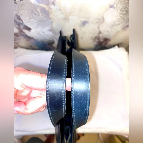 Authentic Salvatore Ferragamo Black Shoulder Bag - Picture 12 of 16